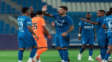 موعد مباراة الهلال والأخدود وتفاصيل القناة الناقلة والمعلق المنتظر للمباراة